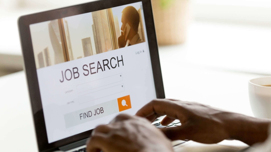 4 Easy Steps to Find a New Job In 2022